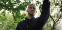 Zachutnala Čechům krev? Po Stodolových se v traileru představuje Lesní vrah z Milionáře
