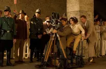 Kontroverzní královna nacistického filmu dostane portrét. Strhne konečně masku Hitlerovy filmařky?