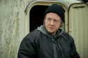 VOD tipy: Zahradníkův rok, šílená komedie i návrat seriálového hitu od Netflixu
