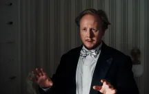 Kozub a Divadlo Mír útočí s další bizarní komedií. Srnky lákají v traileru na šílenství a absurdity