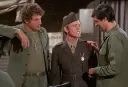 Seriál M*A*S*H v oblíbené epizodě představil budoucího hvězdného režiséra. Poznali byste ho?