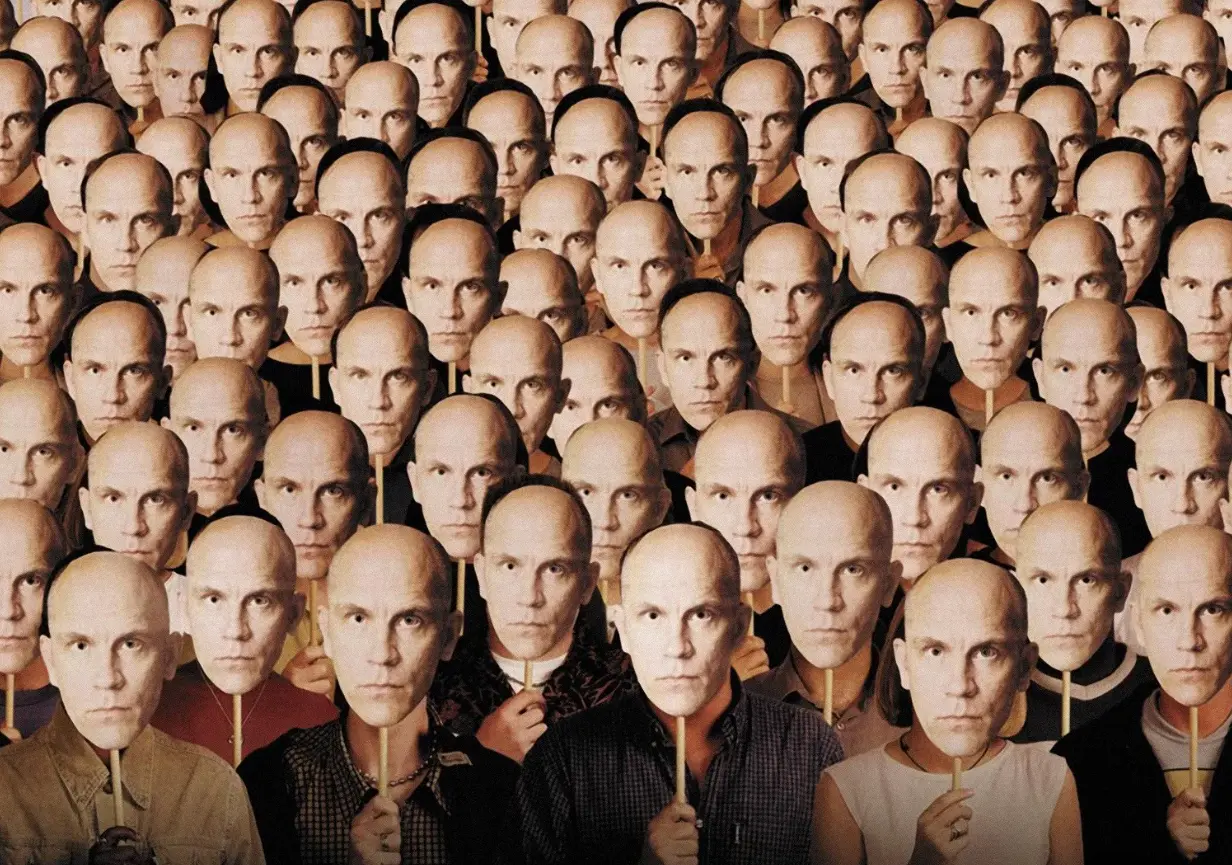 V kůži Johna Malkoviche