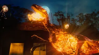 Monstrum, jaké svět neviděl. Neviditelnému raptorovi ve skvělé šílenosti čelí hrdina Pána prstenů