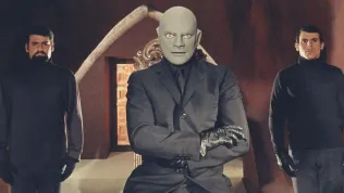 Hororové předlohy, bondovské triky a soupeřící ikony. Fantomas před 60 lety nabídl nevídanou show