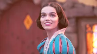 Nová Sněhurka je čistá jako sníh. Kontroverzní pohádka provokuje v digitálním traileru