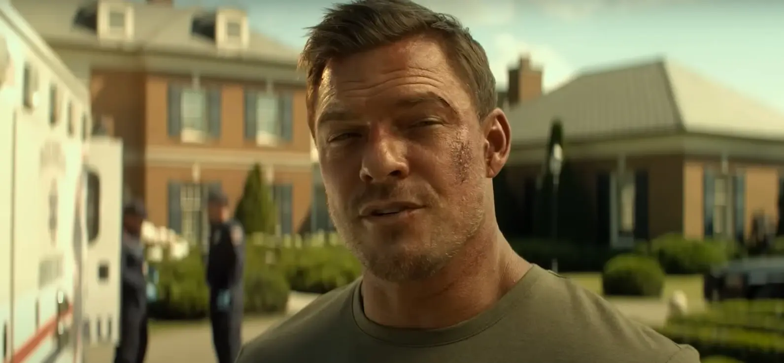 Nejdrsnější seriálový hrdina se vrací. Reacher čelí v našlapaném traileru svému největšímu soupeři