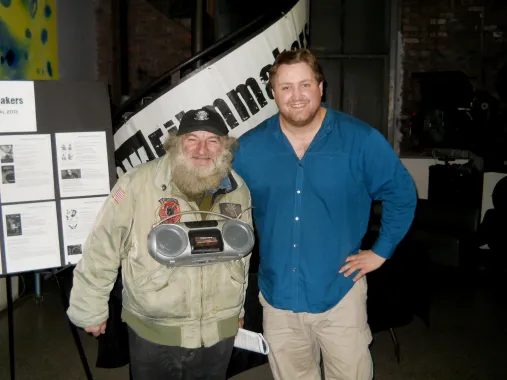 Nejslavnější filmový bezdomovec. Radiomana znají filmové hvězdy, má přes 300 rolí