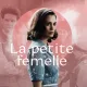 La petite femelle