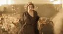 Čarodějnice, lovec a škvár jak z devadesátek. Fantasy s Millou Jovovich je rozkošně pitomé