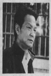 Qingshi Hu
