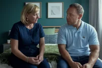 Nejmrazivější seriál roku je online. Adolescent čelí obvinění z vraždy spolužačky a kritici jásají