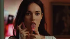 Vrátí se Megan Fox ve své nejdráždivější roli? Kultovní horor se možná dočká pokračování
