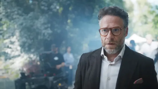 Milovníci filmu vs. pitomí kravaťáci. Seriál Studio je úžasným shrnutím všeho špatného na Hollywoodu