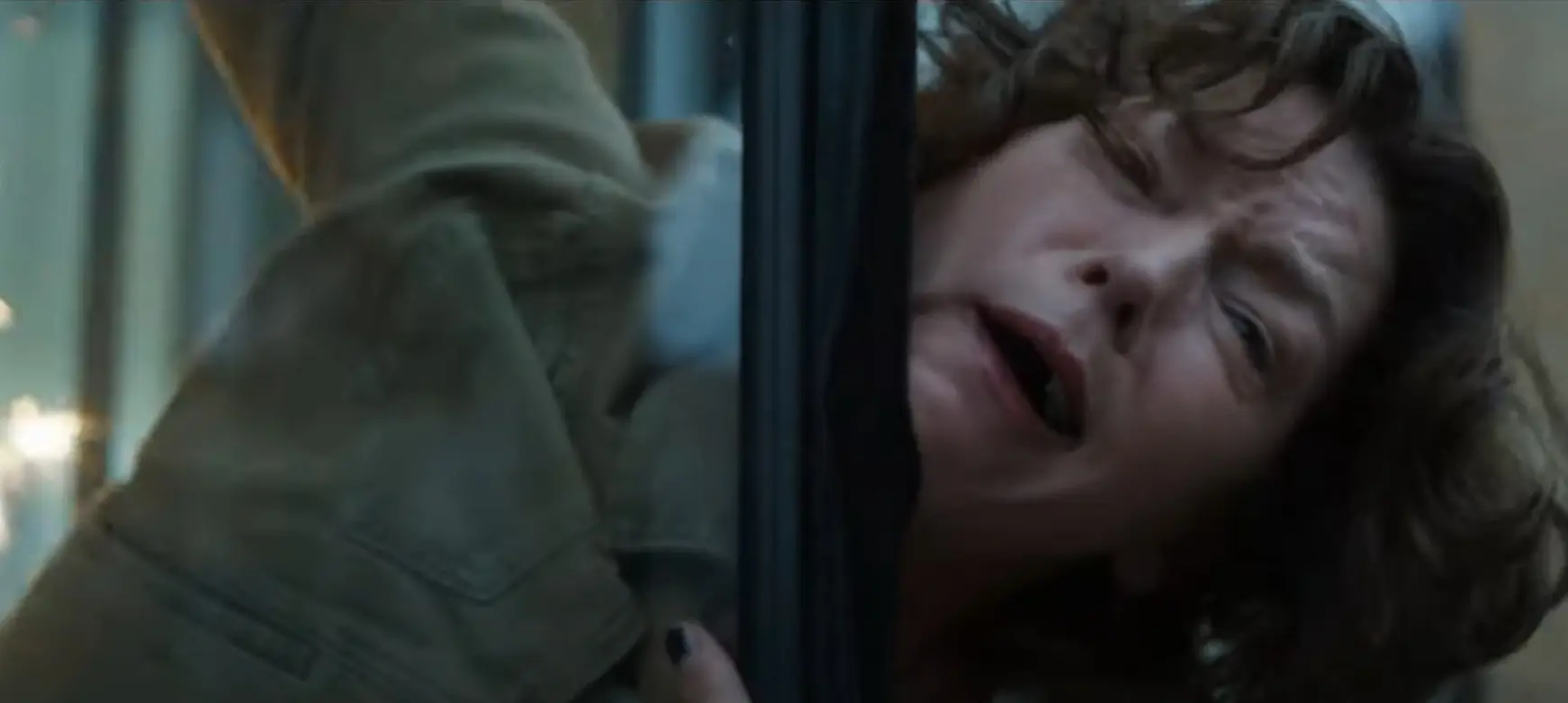 Nový Nezvratný osud smrtí nešetří. Zubatá kosí v traileru generace jedné rodiny