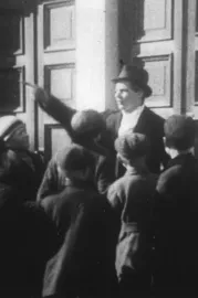 Kiljusen pojat koulussa