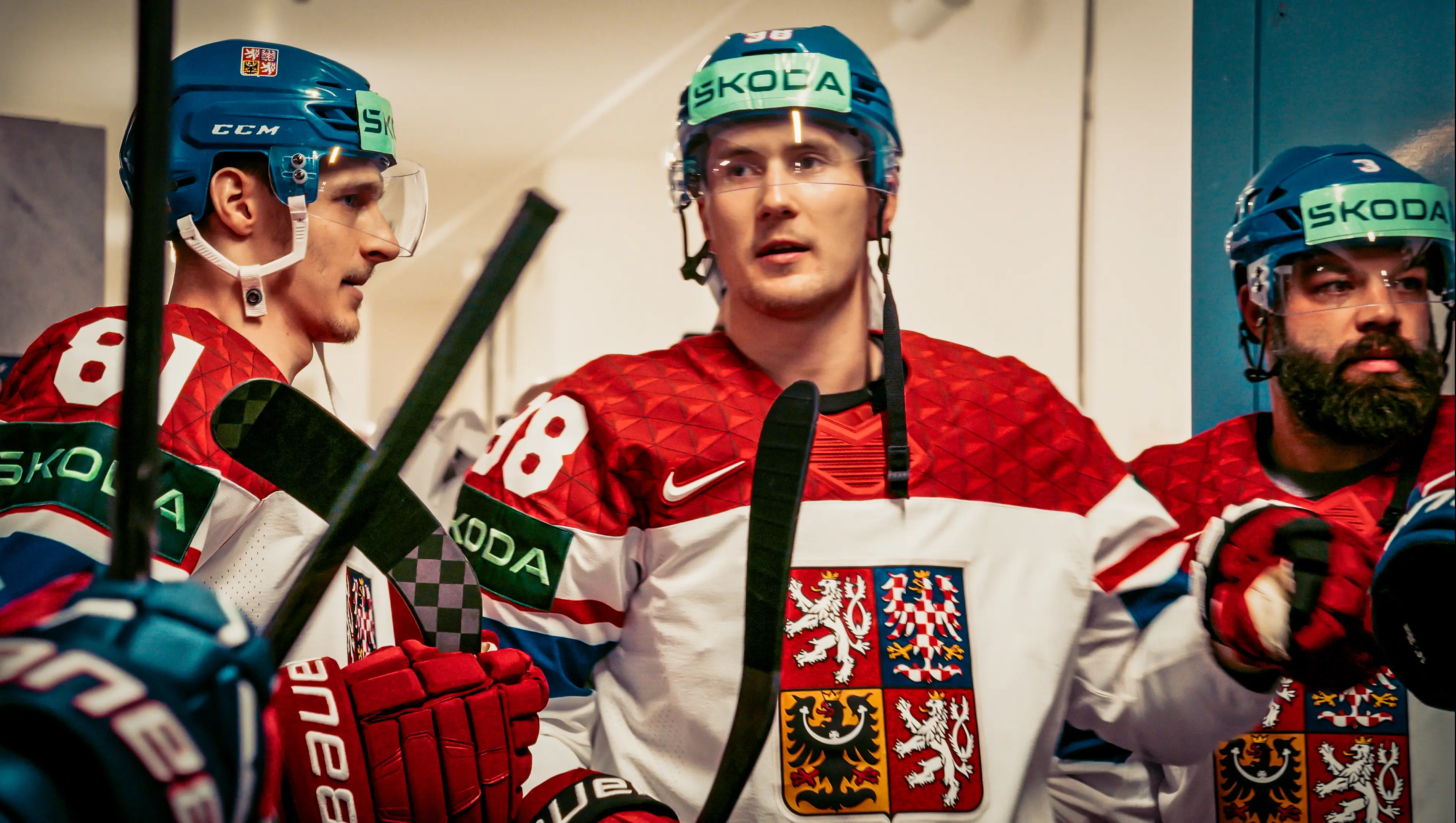 Pastrňák, Červenka a národ v euforii. Zlatá cesta mapuje hokejový zázrak