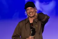 „Vecna smrděl po potu a cigaretách." Hvězda Stranger Things a další osobnosti ovládly pražský Comic-Con