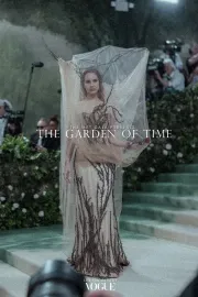 Live at met gala 2024 with Vogue