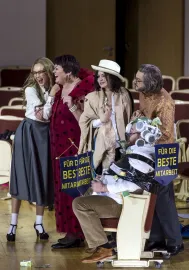 Обручение в монастыре