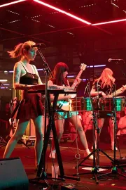 Los Bitchos Ground Control París