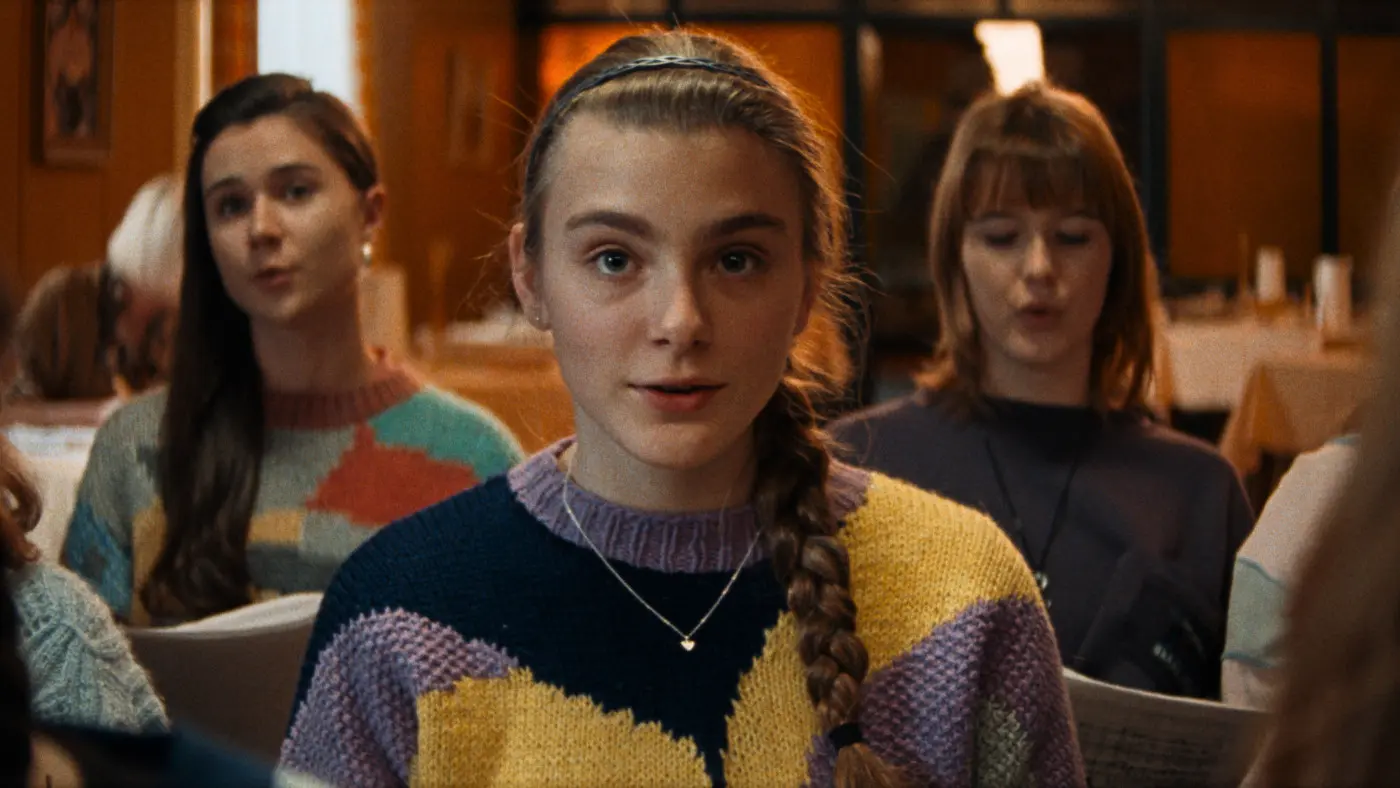 Nejkontroverznější český film roku dorazil na Netflix. Sbormistr diváky vyděsil i pobouřil