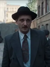 Król: Pierwsza scena