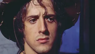 První film Sylvestera Stalloneho míří do kin. Legenda začínala v aktuálním politickém thrilleru