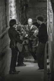 Queens of the Stone Age: Alive in Paris and Before