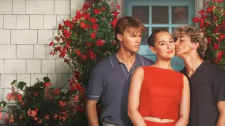 Láska, dospívání a letní atmosféra: Proč byste si měli zamilovat hit Léto, kdy jsem zkrásněla?