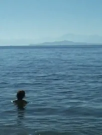 Al otro lado, yo me quedaré aquí siempre.