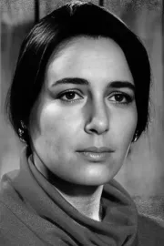 Нина Попова