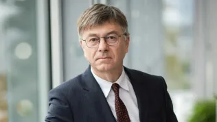 Česká televize má nového šéfa. Jaké plány má ředitel Hynek Chudárek?