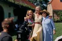 Film o přátelství i elegantním stárnutí. Komedie Bardotky se představila ve Varech