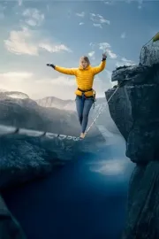 Adventure - Highlining