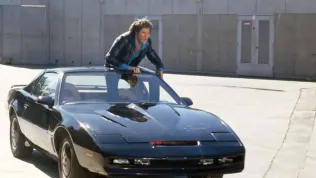 Legendární Knight Rider míří do kin. Tvůrci Cobra Kai chystají celovečerní verzi kultu