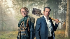 Jsme chytří, nebo pitomí? Poslední Viking s Mikkelsenem absurdně káže o tragikomedii života